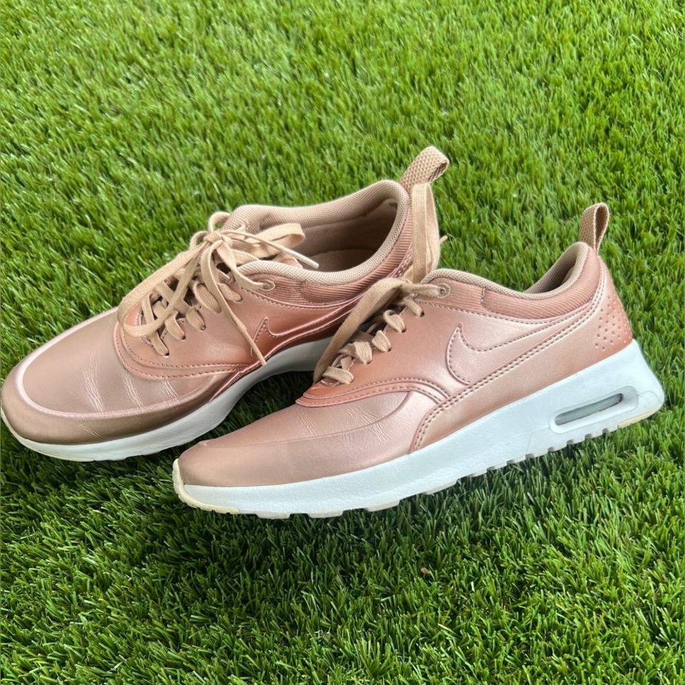 Nike Women's Rose Gold Sneakers